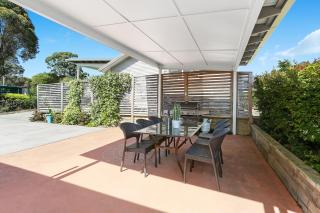 Husky by the Sea - Huskisson - 5