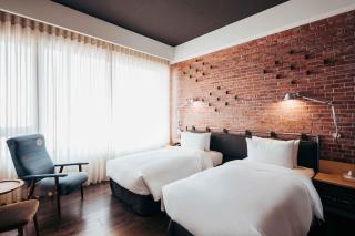 U.I.J Hotel & Hostel - 9