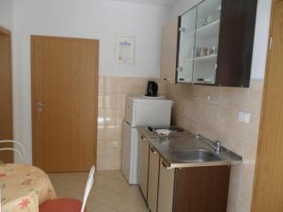 Apartment in Okrug Gornji with Seaview, Balcony, Air condition, WIFI (4790-4) - 4