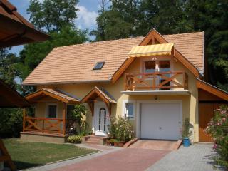 Emilia Apartmanház - Hévíz - 4