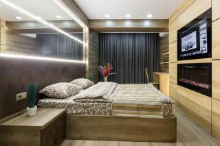 City center. Panoramic windows. Fireplace. - 3