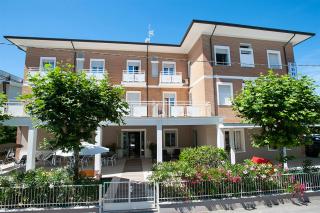 B&B Hotel Serenità - Bellaria-Igea Marina - 1