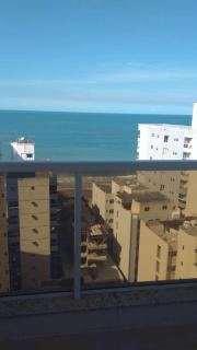 Edifício Gil Nogueira, apartamento aconchegantes, piscina, sauna, Wiff, duas vagas de garagem. - Guarapari - 2