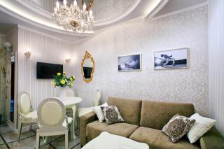 Beach & Beatles Apartments - Odessa - 6