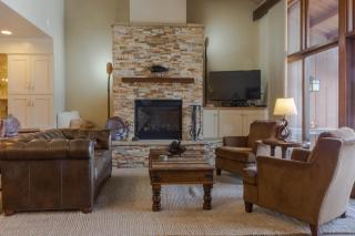 Tamarron Gambel Oak 745 - 8