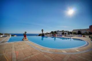 IMMOGROOM - 2 Rooms - Pool - Garden - Terrace - Parking - AC - 6