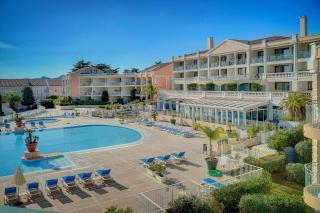IMMOGROOM - 2 Rooms - Pool - Garden - Terrace - Parking - AC - 2