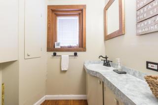 The Cottage House - 2