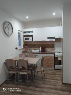 Evelyn Apartman - Hajdúszoboszló - 5