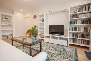 10 min to Arena 8888 Mladost Business Park Apartment - 9
