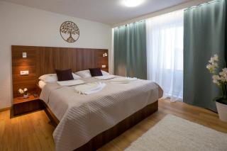 WX Hotel - Bratislava - 7