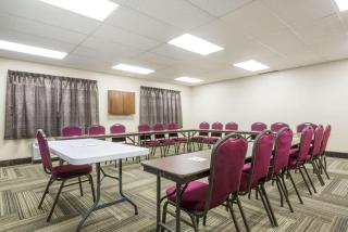 Days Inn by Wyndham Ashland - Cannonsburg - 1