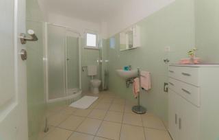 Apartment in Pakoštane with pool access, terrace, air conditioning, Wi-Fi, 3548-4 - Pakoštane - 8