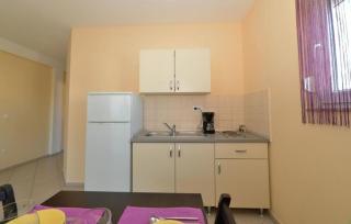 Apartment in Pakoštane with pool access, terrace, air conditioning, Wi-Fi, 3548-4 - Pakoštane - 6