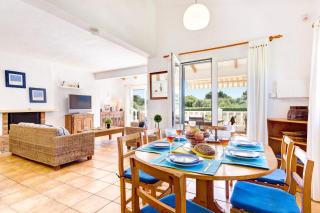 Villa Clara by Villa Plus - 6
