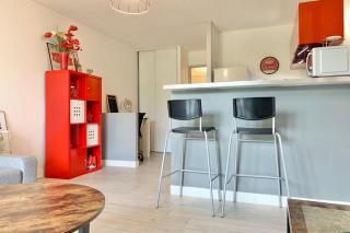 #D1 The red one Studio sofa bed Near GEM train station - Grenoble - 6