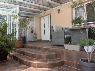 Pivnička pod Čachtickým hradom - 8