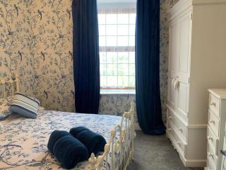 13 Hooton Cottage 3 Bed - Kilnhurst - 3