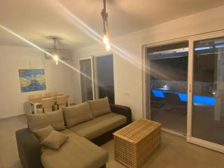 Villa Papalina 3 - 5