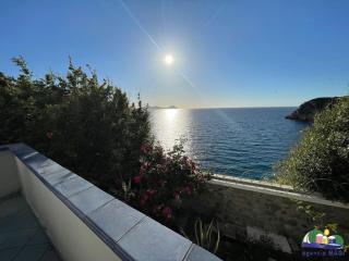 Magi - Cala Fontana - Ponza - 9