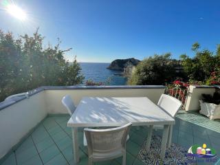 Magi - Cala Fontana - Ponza - 7
