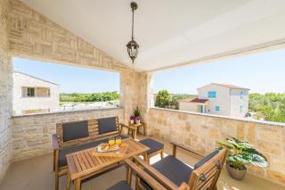 Luxury villa with heated pool, jacuzzi and sauna 01 - by TA Leut Agency - Privlaka (Brevilacqua) - 8
