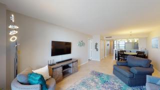 Beachfront, Amazing Southern Views 10th floor, Tower 3, Sleeps 7 - 8