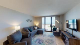 Beachfront, Amazing Southern Views 10th floor, Tower 3, Sleeps 7 - 9