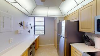 Beachfront, Amazing Southern Views 10th floor, Tower 3, Sleeps 7 - 3