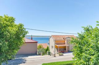 Apartments Zora - Starigrad-Paklenica - 0