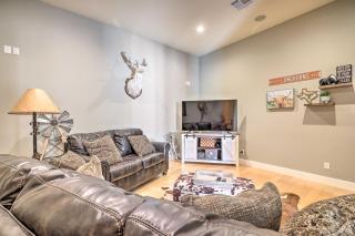 Lakeview Escape with Hot Tub, 1 Mi to Canyon Lake - Canyon Lake - 6