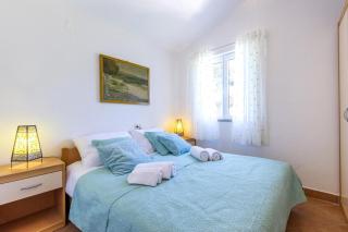Apartment Jelsa 8729a - Jelsa - 1