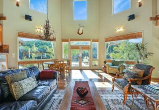 Lejos - Wimberley - 2
