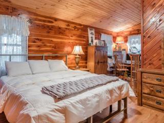 Fly Away Cabin- Modern, Serene, And Convenient - Compton - 5