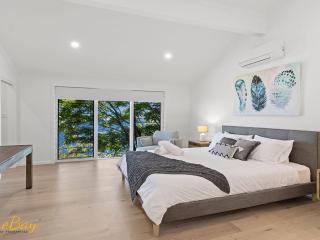 Randall Drive No 64 - 1