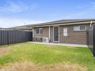 Scott Street Couples Getaway - 4