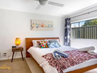 Karinya at Little Beach Downstairs - Nelson Bay - 6