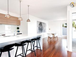 Luxury in Corlette 4 Drungall Ave - Corlette - 7