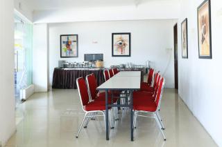 Al-Badar Hotel Syariah Makassar - Makassar - 6