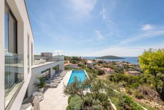 Villa Marvela - Family 4 Bedroom - Maslinica - 2