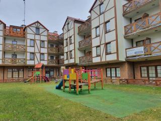 Rowy Apartamenty Jantar 75 m od plaży - 1