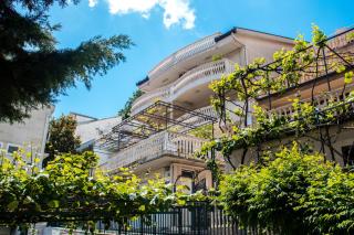 Sun Apartments Marija - Budva - 9