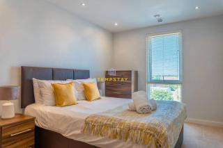 LONDON IN 15 MINS! STYLISH APARTMENT NEAR HEATHROW - Slough - 4