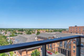 LONDON IN 15 MINS! STYLISH APARTMENT NEAR HEATHROW - Slough - 2