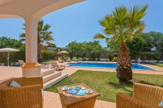 Villa Celia by Villa Plus - 9