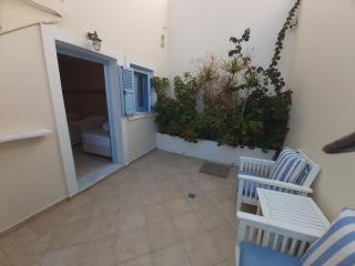 Villa Roussa City Center - Fira - 8