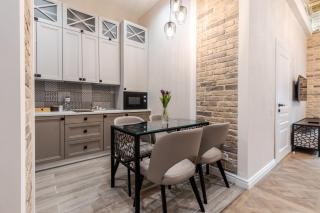 View on Rynok Square apartments - Lviv - 3