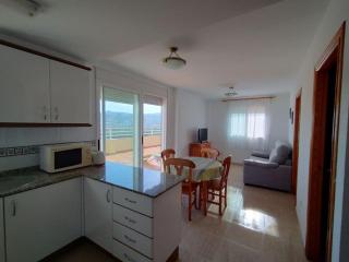 PRECIOSO ÁTICO CON AIRE ACONDICIONADO y PISCINA - 8