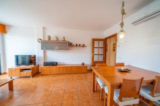 HomeHolidaysRentals Adara - 5