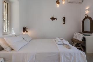 Geomilos Deluxe Rooms - 2